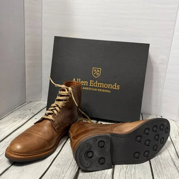 Allen Edmonds Higgins Mill Boots - Picture 5 of 8